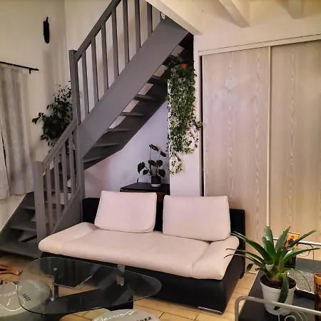 Maison Dans De Галларг-ле-Монтюё