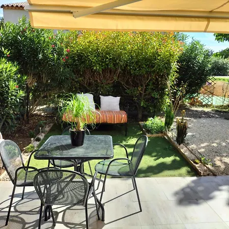 Maison Dans De Holiday home