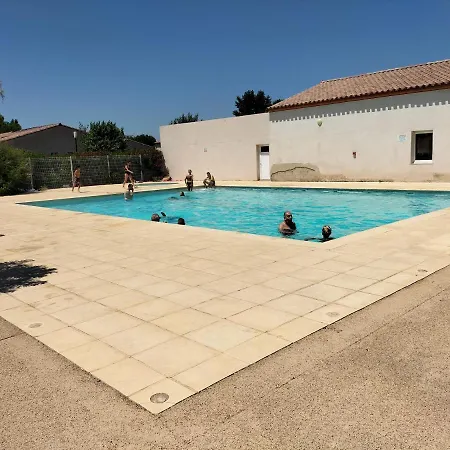 Maison Dans De *