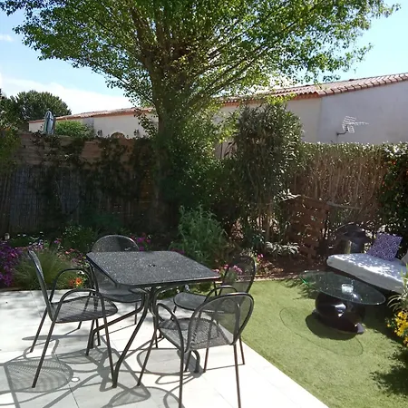 Дом отдыха Maison Dans De